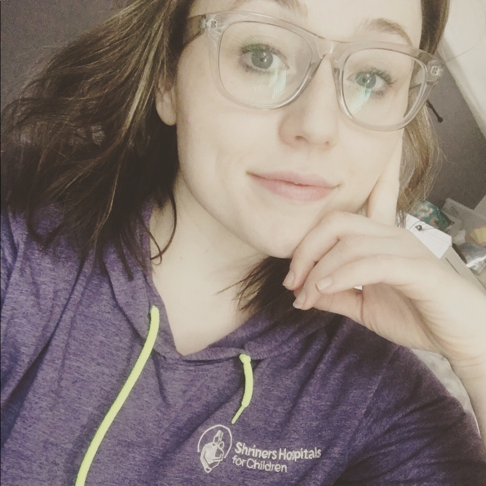 Meet your Posher, Samantha